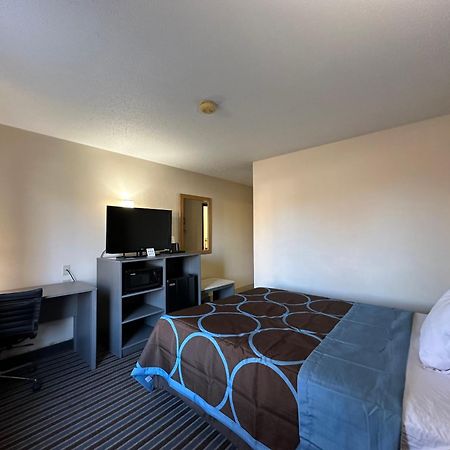 מלון Super 8 By Wyndham Columbia Clark Lane מראה חיצוני תמונה