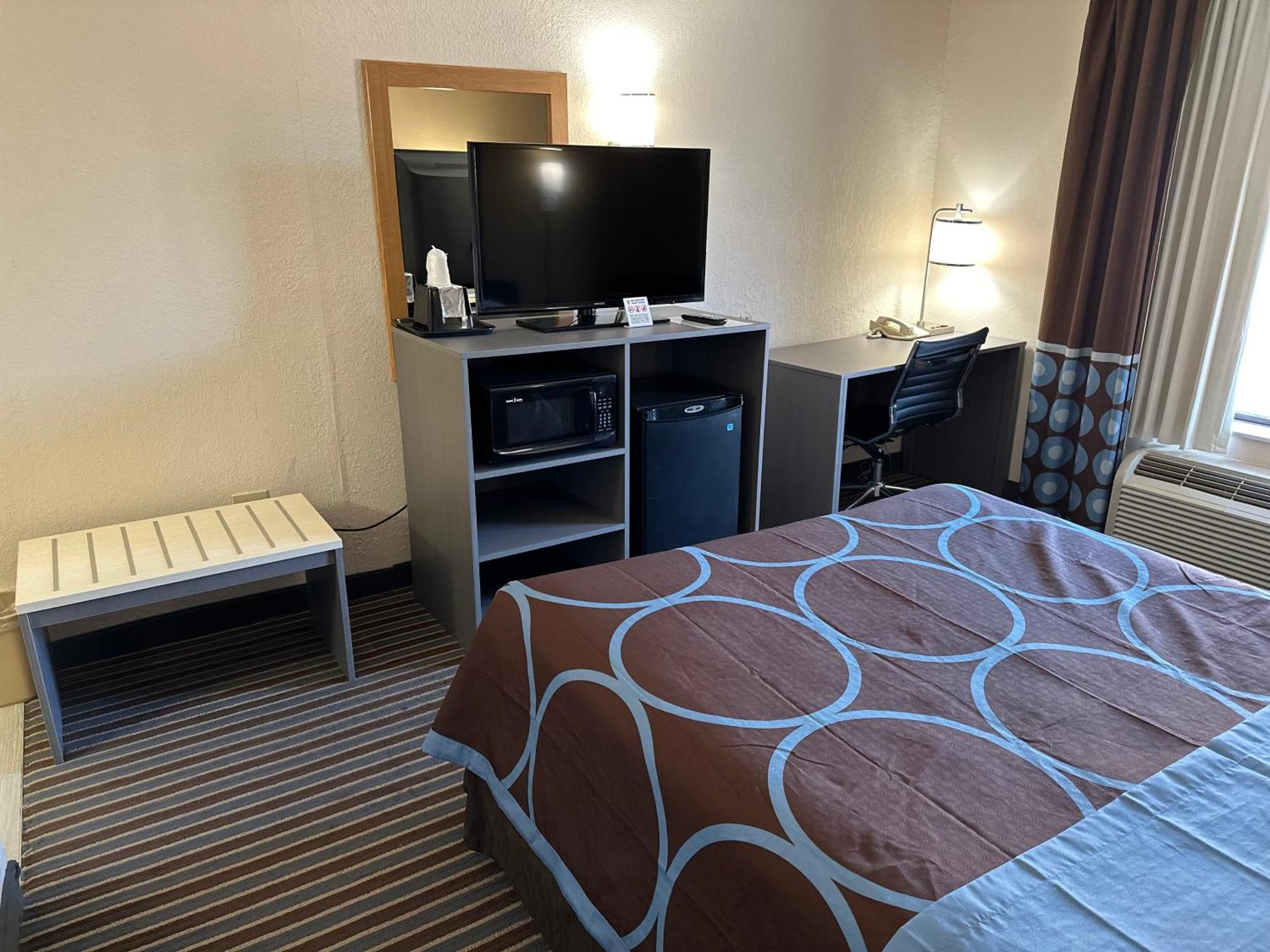 מלון Super 8 By Wyndham Columbia Clark Lane מראה חיצוני תמונה