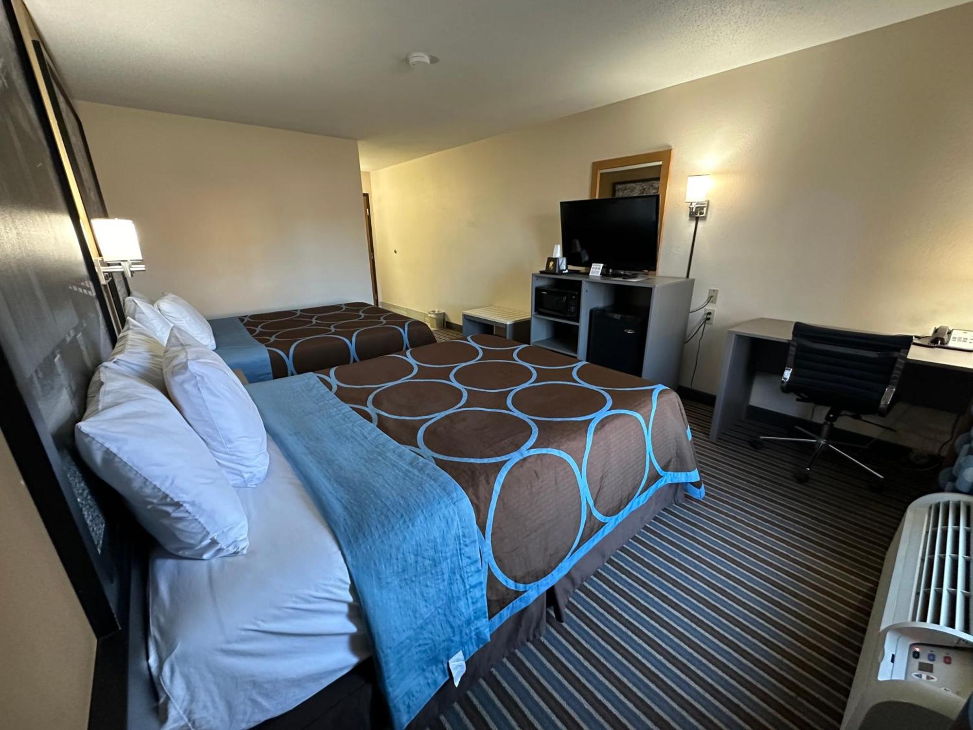 מלון Super 8 By Wyndham Columbia Clark Lane מראה חיצוני תמונה